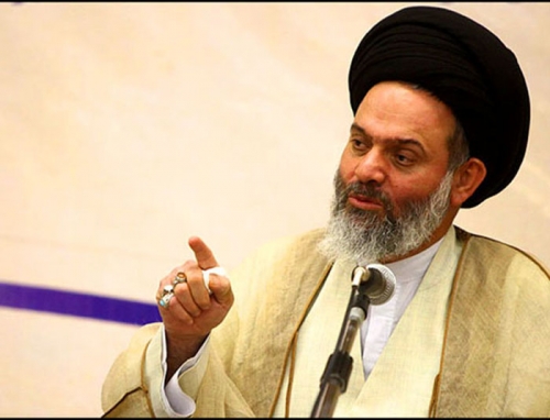 آیت ‌الله حسینی بوشهری:  حوزات علمیہ اور مساجد پر خصوصی توجہ رہے